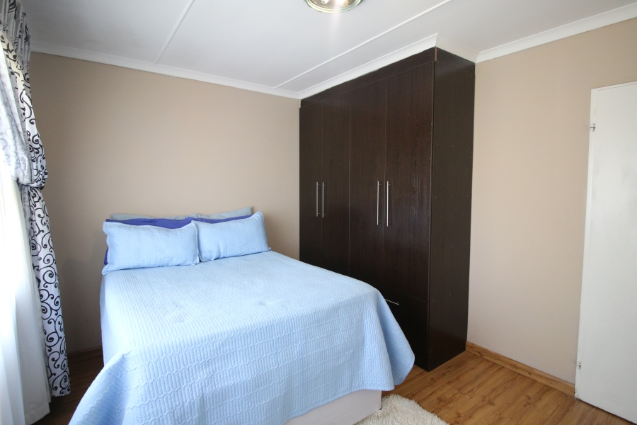 5 Bedroom Property for Sale in Gonubie Eastern Cape